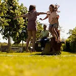 Petit Chateau Luxe *