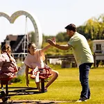 Petit Chateau Luxe Дом отдыха Хейтуйсен