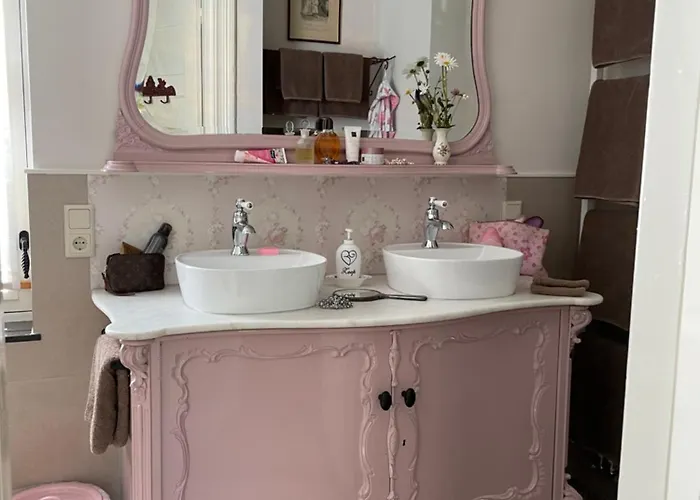 Petit Château Luxe Heythuysen