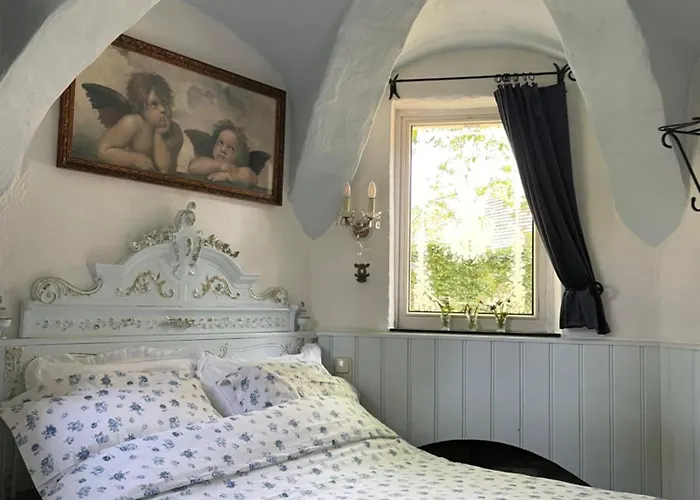 Casa de Férias Petit Chateau Luxe Heythuysen