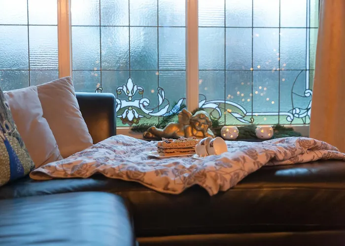 Petit Chateau Luxe * Heythuysen